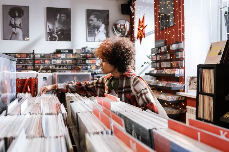 Pressing Back: Why Young Collectors Are Treating Vinyl Like a Portfolio — and a Political Act